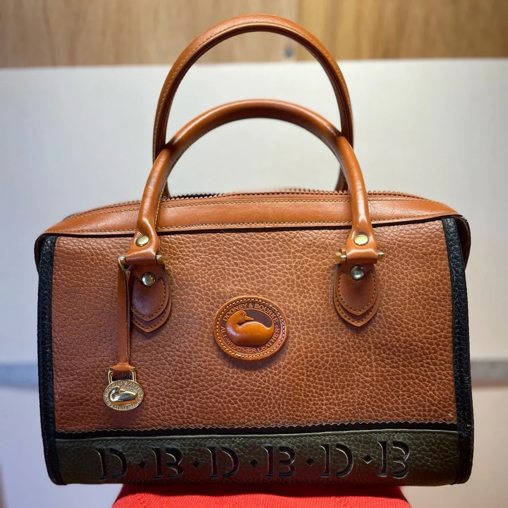 RARE Dooney & Bourke Tan Forest Green All Weather Leather Satchel Hand Bag Purse